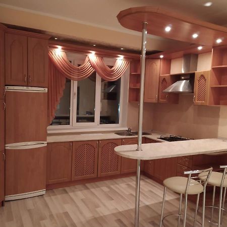 Двухкомнатная Квартира С Кухней Студией Бровары. Eksteriør bilde